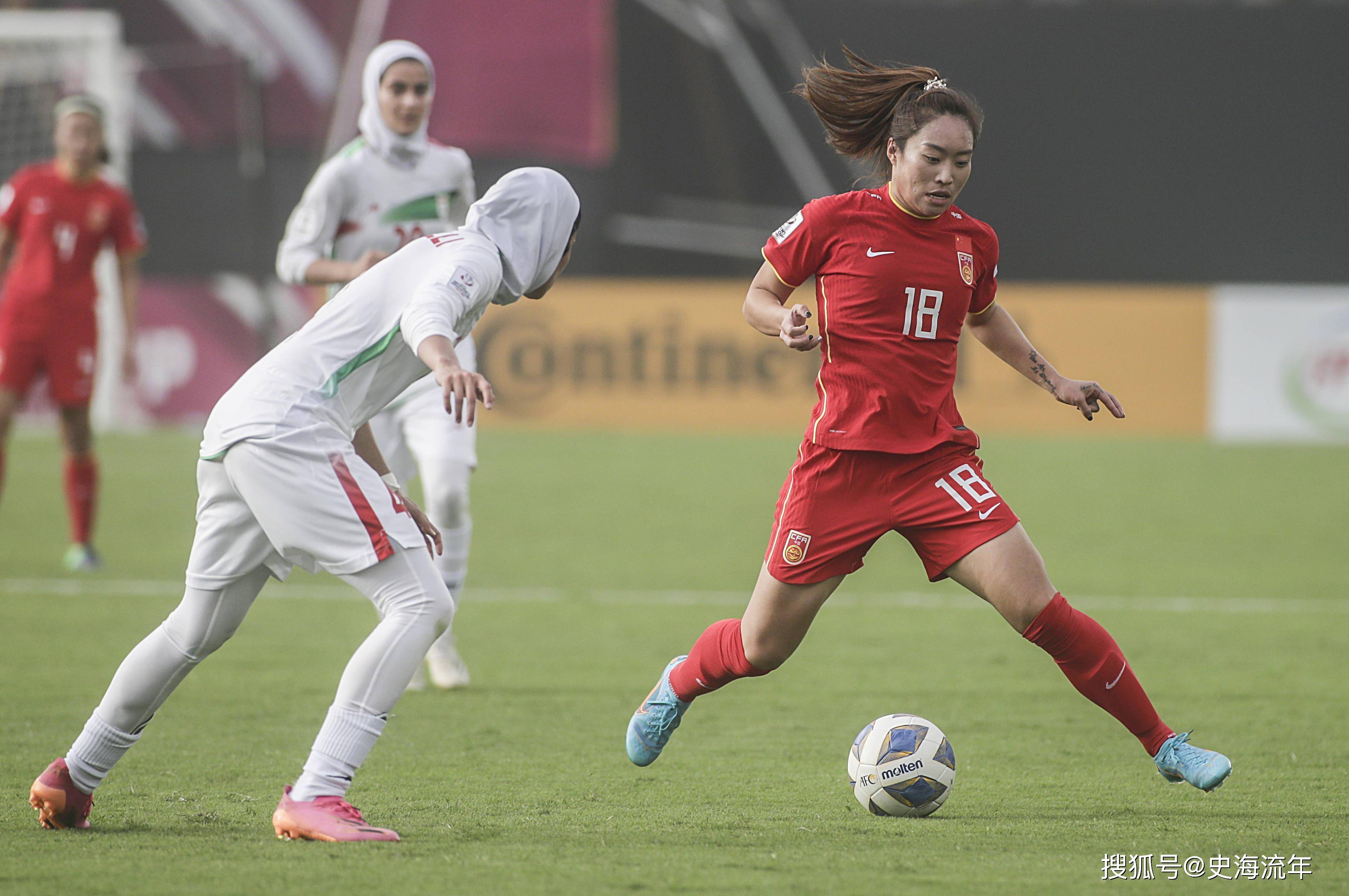 利记官网-世界女足赛场上的风采，令人感动赞叹