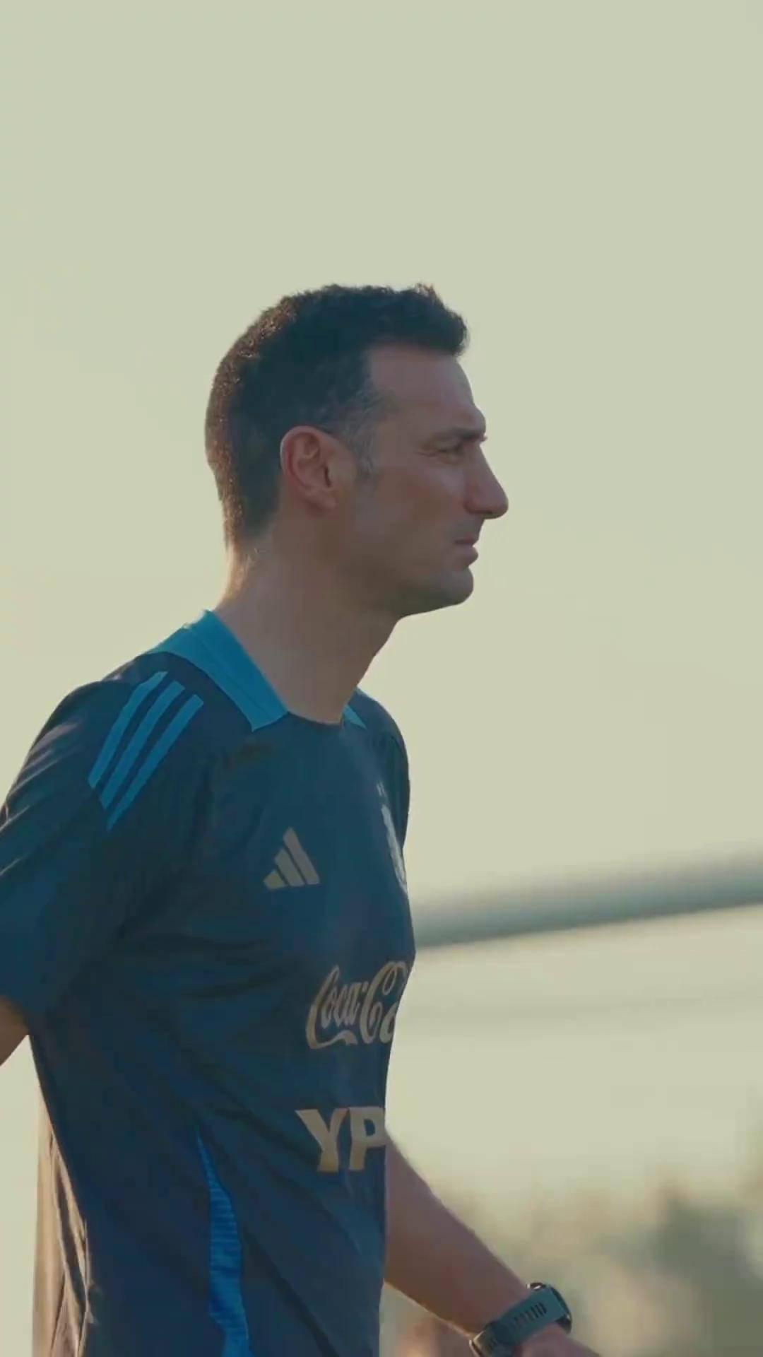 利记平台-阿根廷备战欧洲比赛，全队备战