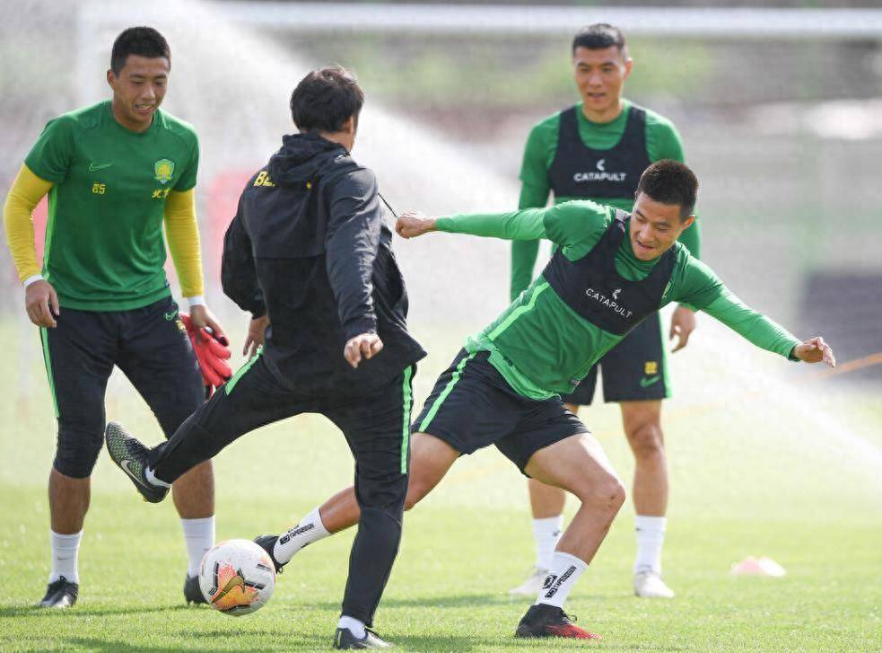 国安重回联赛前列,实力雄厚不容小觑 国安重回联赛前列,实力雄厚不容小觑