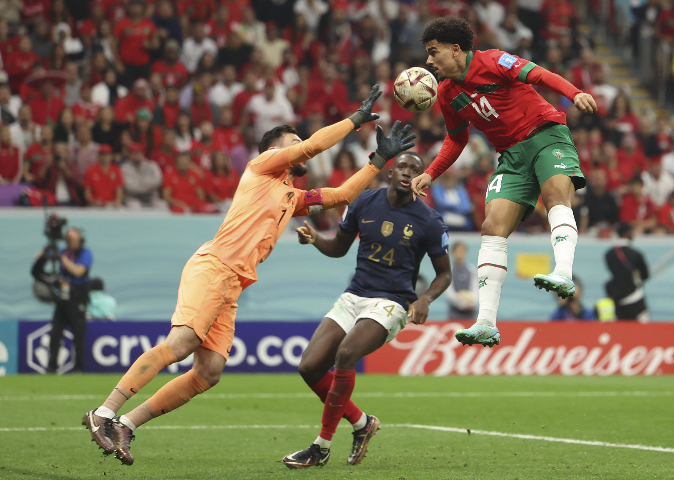 利记-世界杯季军巴西遭遇浊水门,教练遭围攻